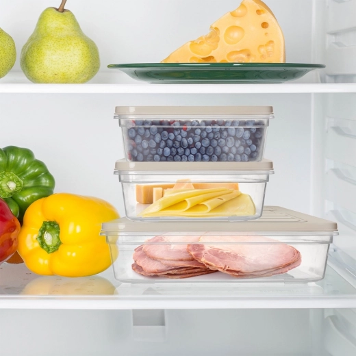 Stackable and neatly organized fridge