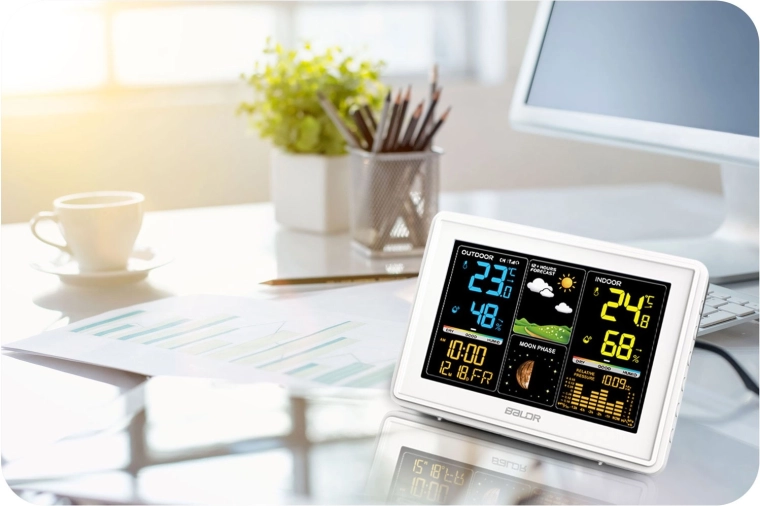 Grand écran LCD couleur et rétroéclairage à trois niveaux