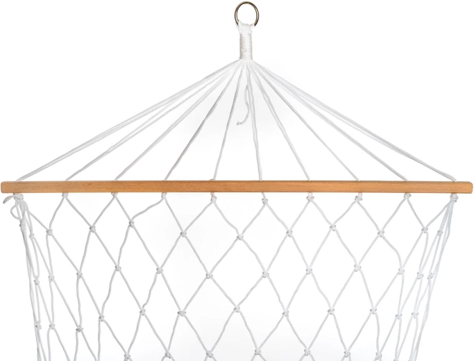 Easy installation with metal rings