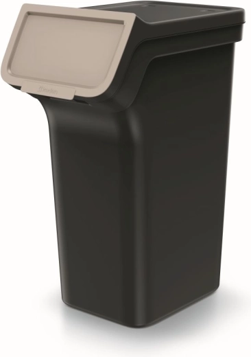 Convenient lid with locking