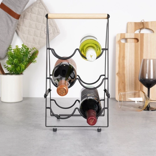 Smart storage for up to 6 bottles laid horizontally