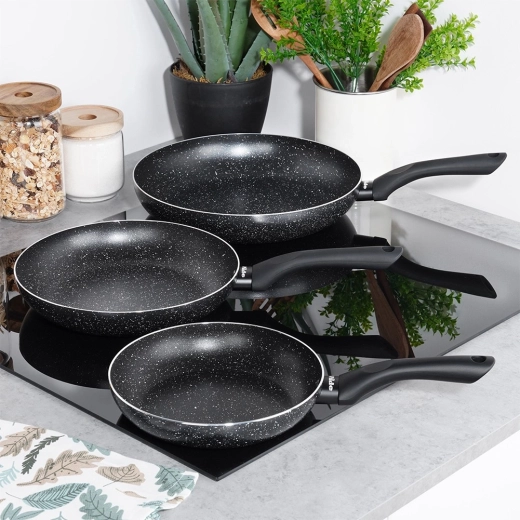 Universal for all hob types