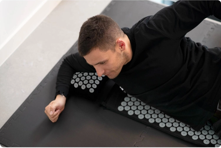 Stimulation d’acupression dense pour soulager et se détendre