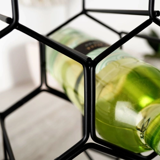 Stable metal construction