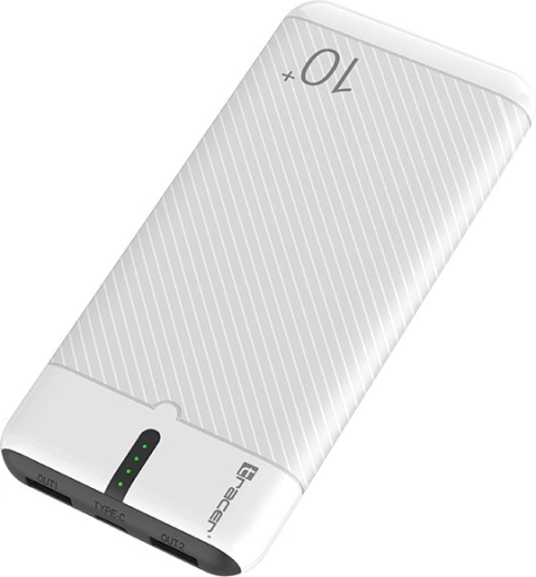 Three outputs for simultaneous charging