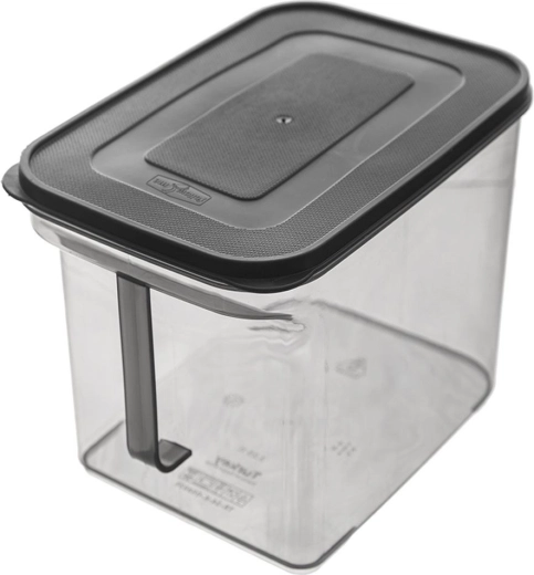 Transparente Wände und praktischer Griff