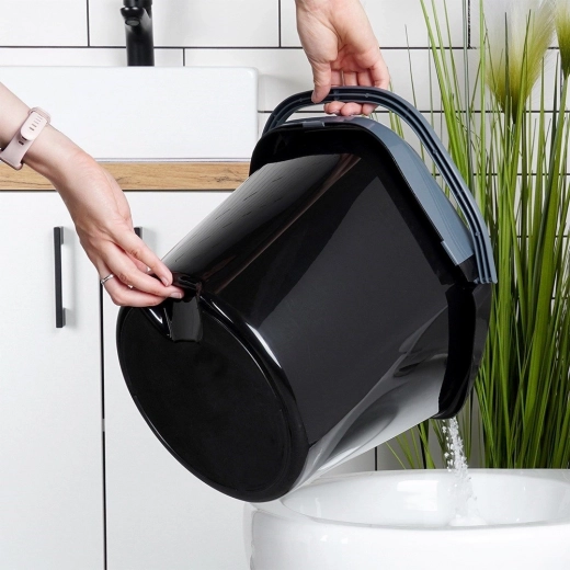 Sauberes Ausgießen ohne Verschütten