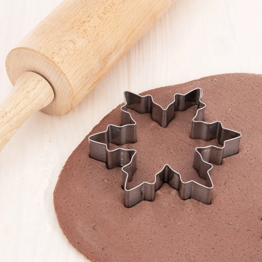 Precise snowflake shape