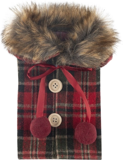 Easy to put on thanks to the drawstring