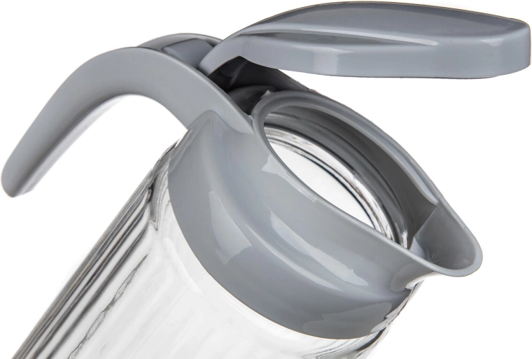 Bequemes und sauberes Ausgießen