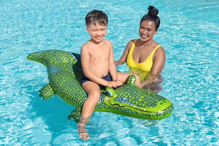 Plezier in het zwembad en op vakantie