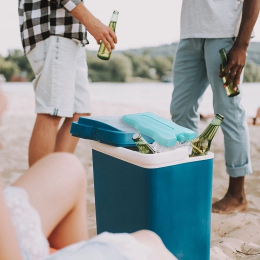 Ideal for travel, beach, and picnics