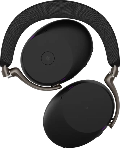 Lightweight, foldable everyday design