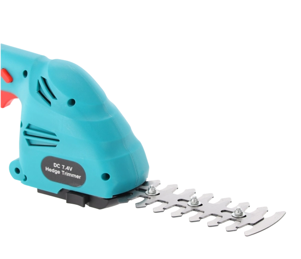 Moteur puissant et lames en acier de précision