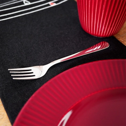 Elegant shine and universal design