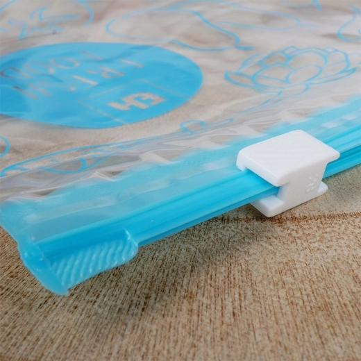 Dichtes Verschließen mit einem Zug