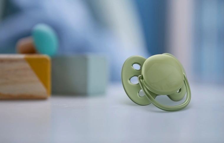 Tétine orthodontique 100% silicone