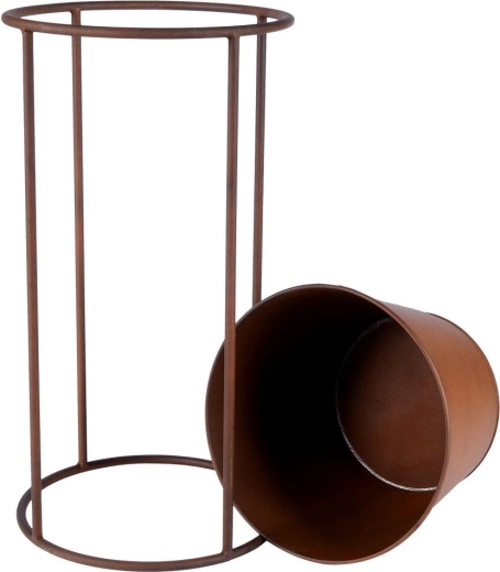 Removable planter for easy handling