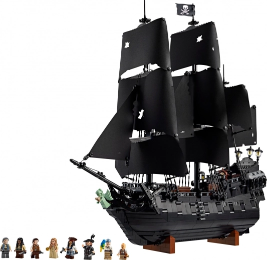 8 minifiguren uit Pirates of the Caribbean