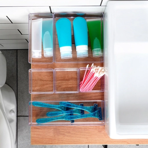 Utilisation universelle à la maison comme en salon