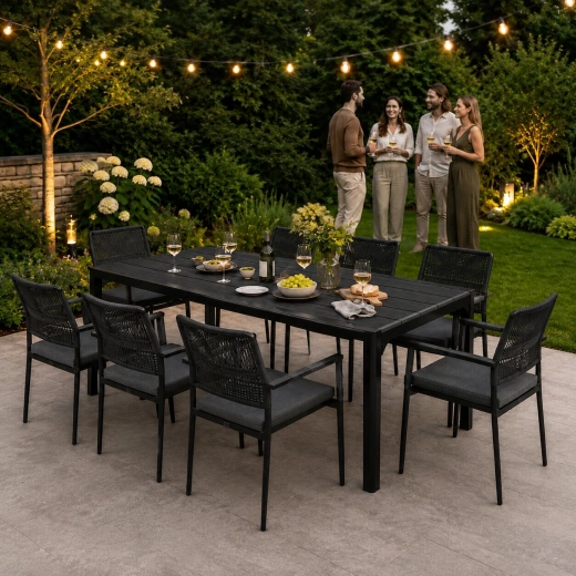 Groot blad voor comfortabel tafelen met 6–8 personen