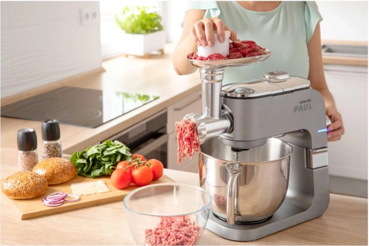 Mixer, hacher et pâtisser avec un seul appareil