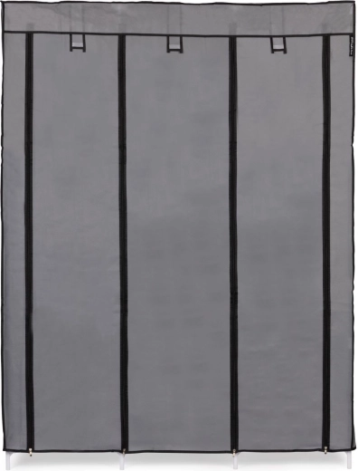 Zip closure and breathable fabric