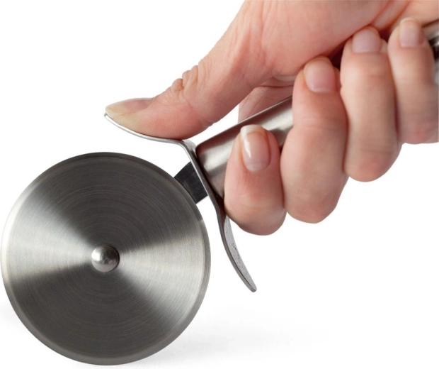 Ergonomic handle and safe finger guard