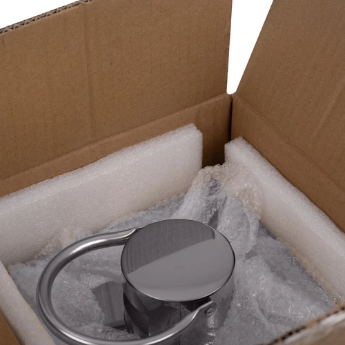 Sichere und sorgfältige Verpackung für den Transport