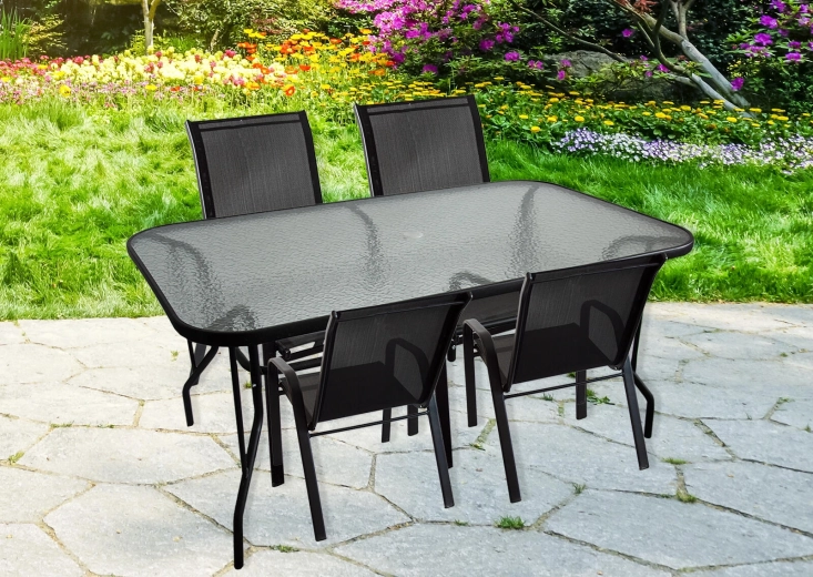 Structure en acier résistante par tous les temps