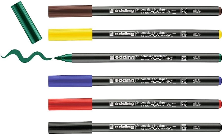 Brush tip for detail and fill