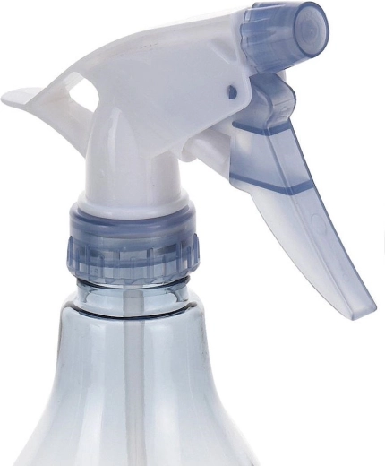 Réservoir transparent avec prise en main confortable