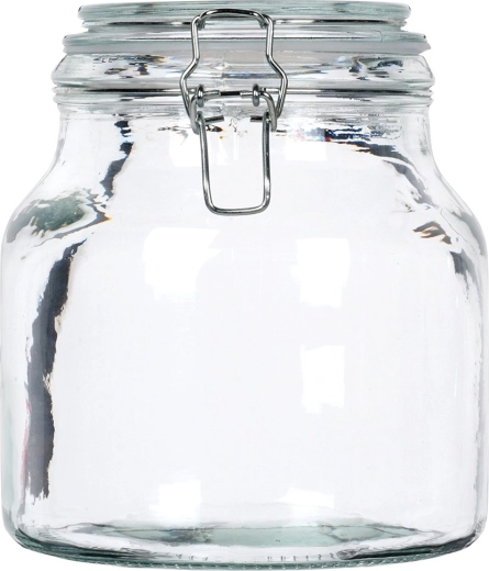 Organized kitchen storage