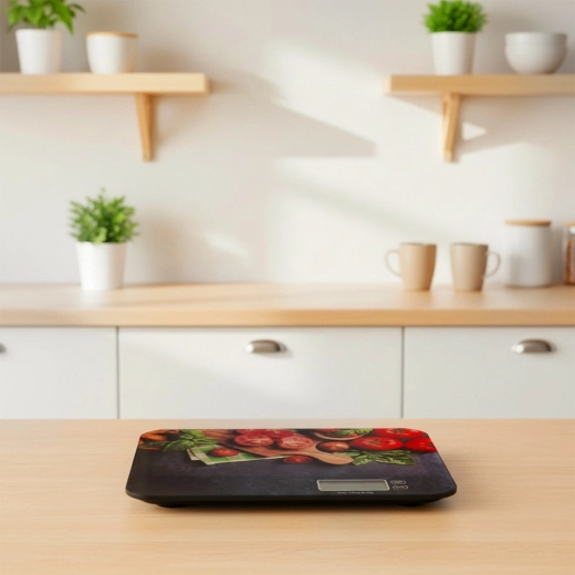 Tempered glass with decorative motif