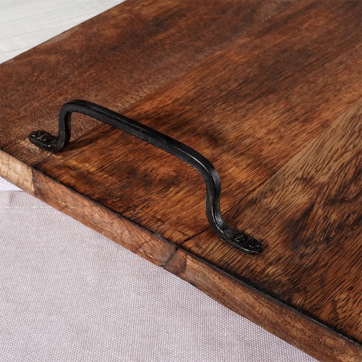 Stylish rustic look for any table