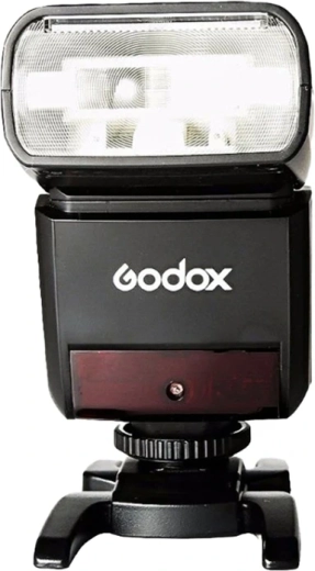 Bounce light control and 24–105 mm zoom