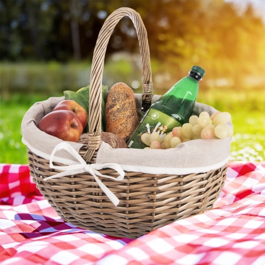 Klaar voor picknick en boodschappen