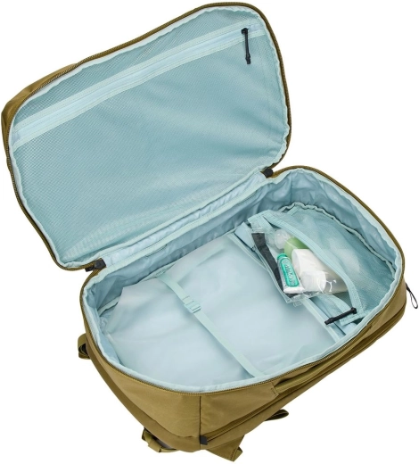 Separate compartment for wet items