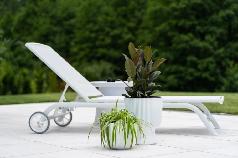 Adapté à l’extérieur comme à l’intérieur