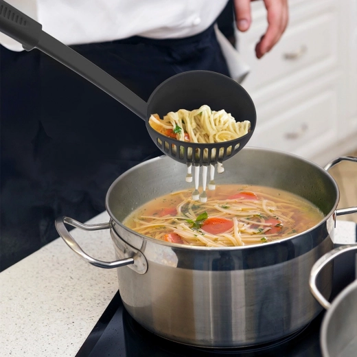 Safe and comfortable serving