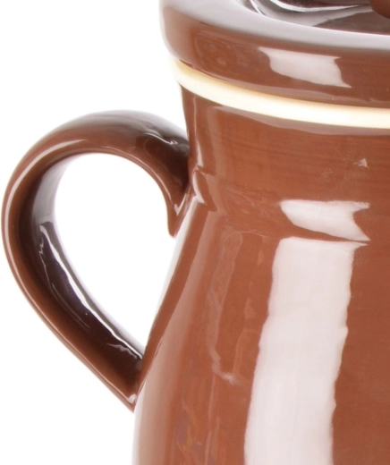 Stable temperature and flavor thanks to glazed ceramic