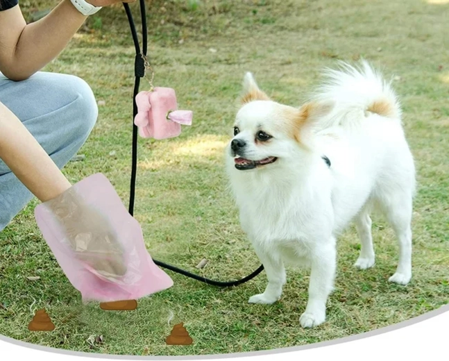 Easy and hygienic use on walks