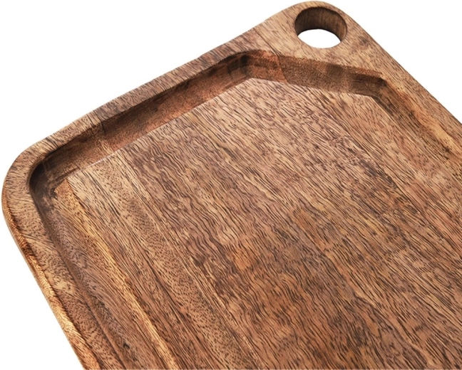 Convenient hanging and storage