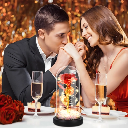 Dekoration und fertiges Geschenk