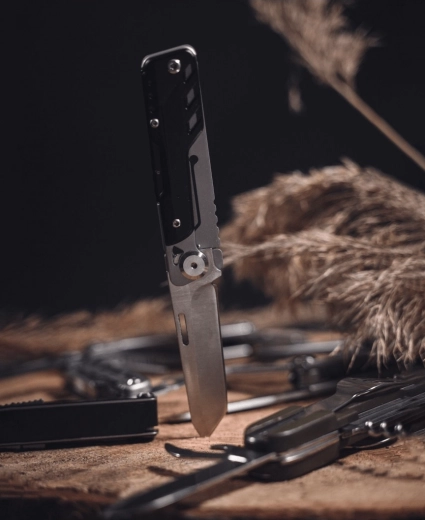 Pentagon Odin camping multifunctioneel gereedschap met schaar Tac Maven zwart