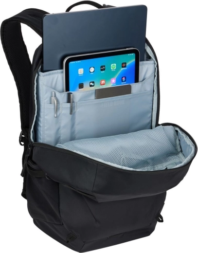 Gevoerde vakken voor een 16" laptop en tablet