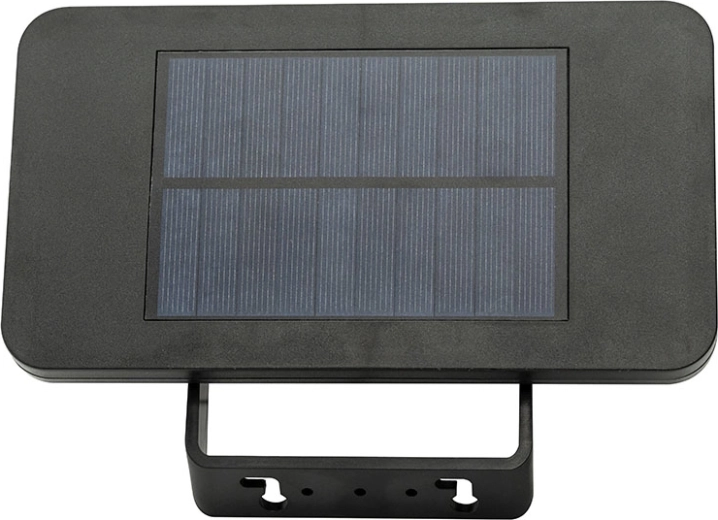 Alimentation solaire et panneau orientable
