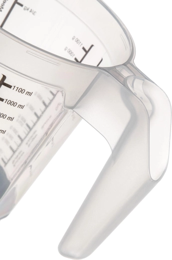 Ergonomic handle and clean pouring