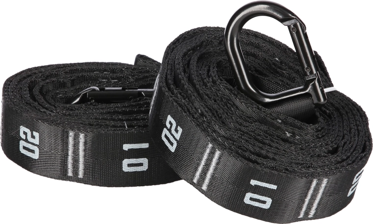 Numbered straps with carabiners for quick height alignment