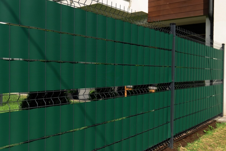 Installation rapide sans mesure ni découpe